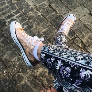 NEW rose gold converse all star shoes (size 8.5)